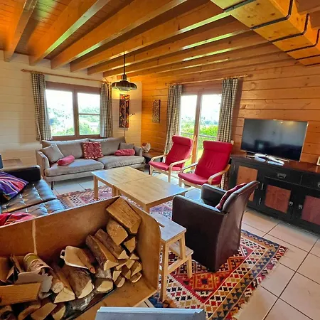 Amandi Holiday home Hotton